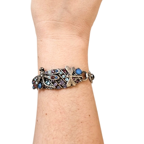 La Contessa by Mary DeMarco Dragonfly & Flower Rhinestone Vintage Bracelet - Picture 7 of 12
